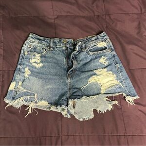 American Eagle jean short, dark/medium blue wash size 4